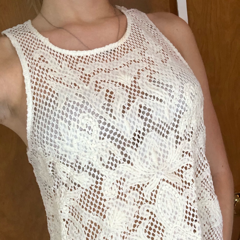 Lace crop top off white new with tags